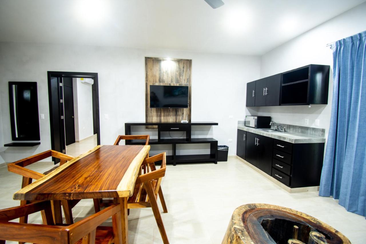 Hotel Casa Tortuga Tulum - Cenotes Park Inclusive Екстер'єр фото A typical apartment at the hotel