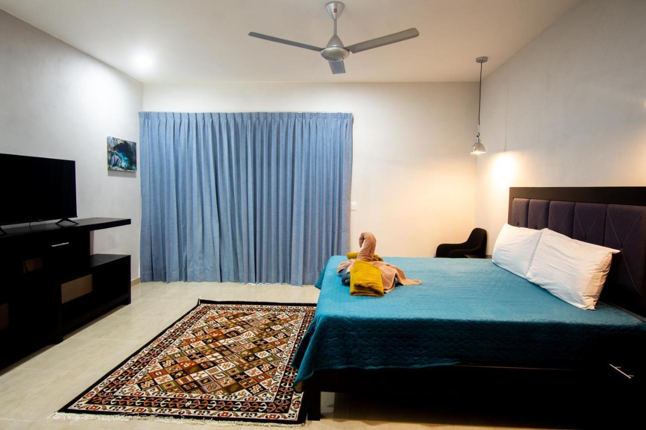 Hotel Casa Tortuga Tulum - Cenotes Park Inclusive Екстер'єр фото A bedroom in a hotel